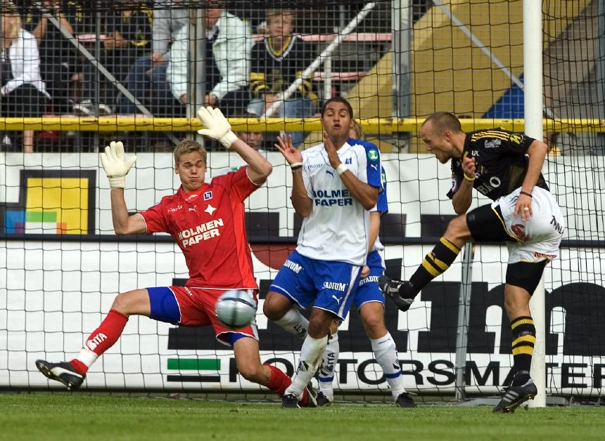 Monday 8 August 2005, kl 19:00  AIK - IFK Norrköping 2-0 (2-0)  Råsunda Fotbollstadion, Solna