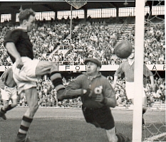 Sunday 8 October 1950  AIK - Degerfors IF 1-1 (0-?)  Råsunda Fotbollstadion, Solna