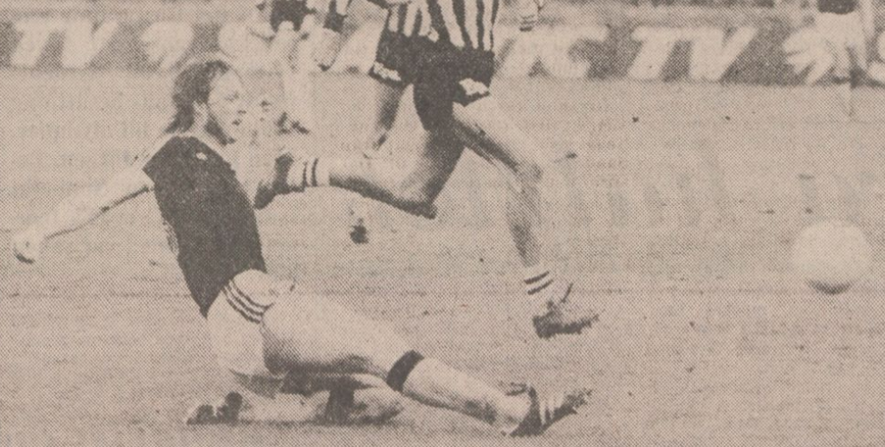 Sunday 20 April 1975, kl 13:30  AIK - GIF Sundsvall 3-0 (2-0)  Råsunda Fotbollstadion, Solna