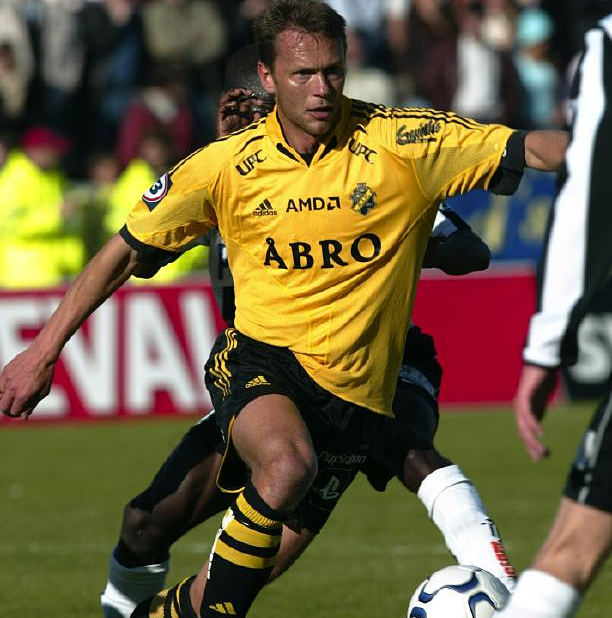 Sunday 23 May 2004, kl 17:00  Landskrona BoIS - AIK 0-1 (0-0)  Landskrona IP, Landskrona