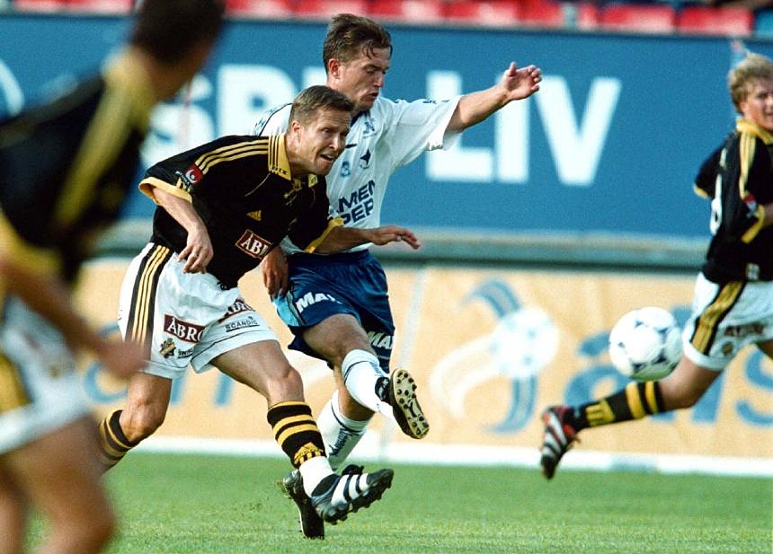 Monday 19 July 1999  AIK - IFK Norrköping 2-0 (0-0)  Råsunda Fotbollstadion, Solna