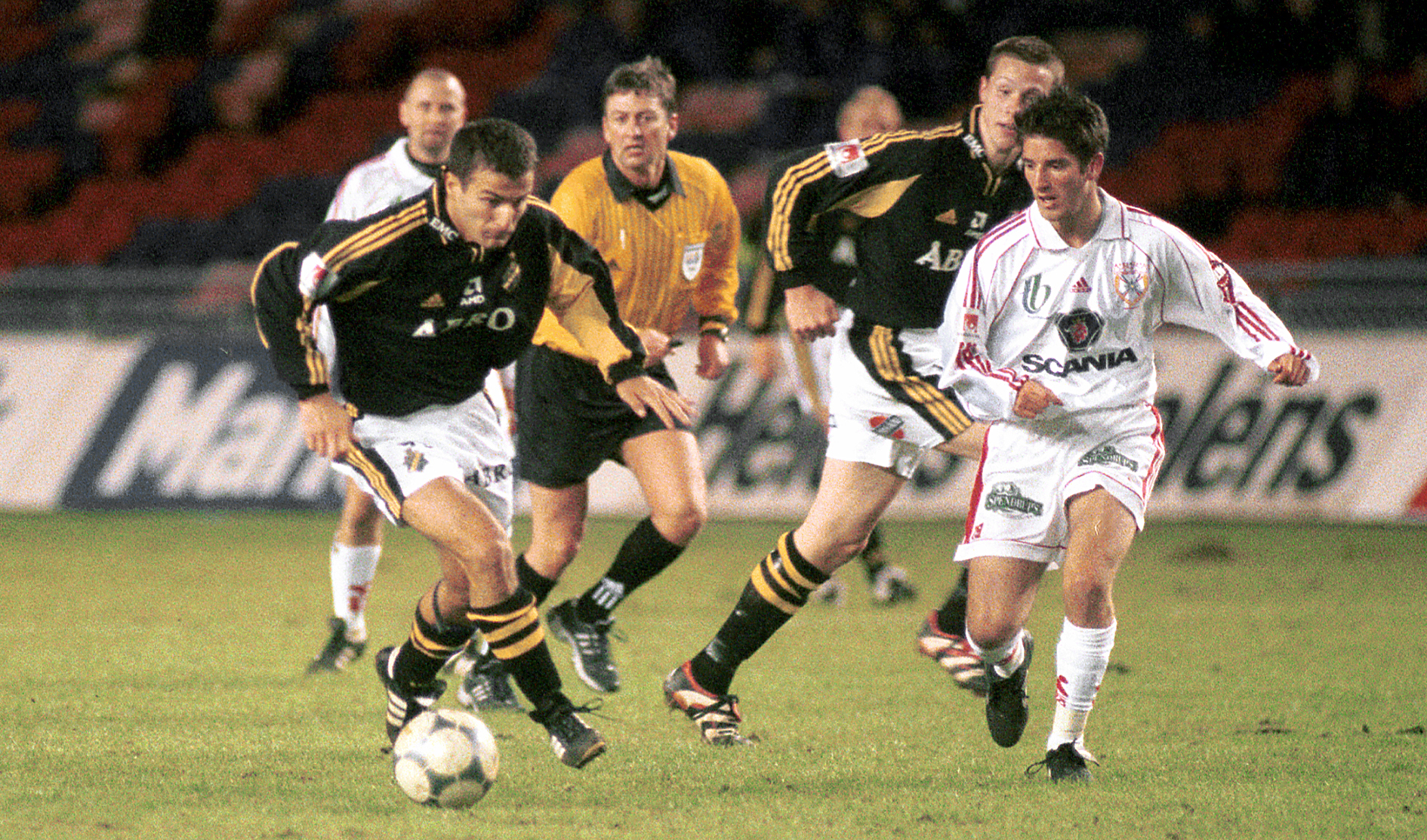 Monday 2 April 2001, kl 19:00  AIK - Assyriska FF 2-0 (1-0)  Råsunda Fotbollstadion, Solna