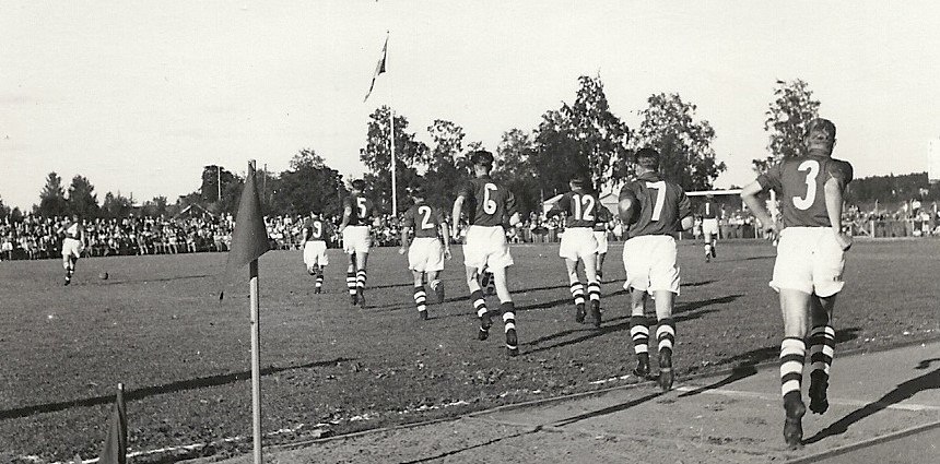 Sunday 30 July 1944  Ludvika FFI - AIK 1-2 (1-2)  Hillängen, Ludvika